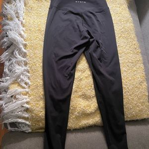 NVGTN True Black Signature Leggings